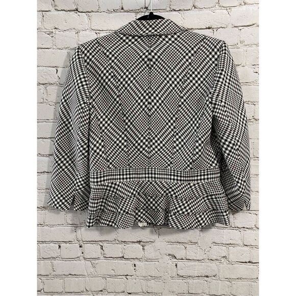 White House Black Market Blazer - Picture 2 of 6